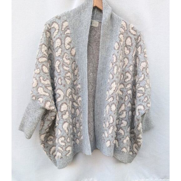Look By M New York Leopard Animal Print Cardigan Sweater Dolman os soft roomy - Picture 2 of 6